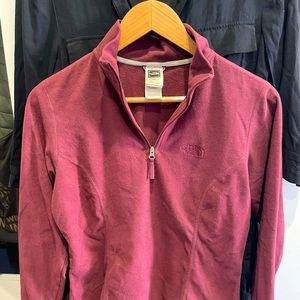 North Face performance fleece S